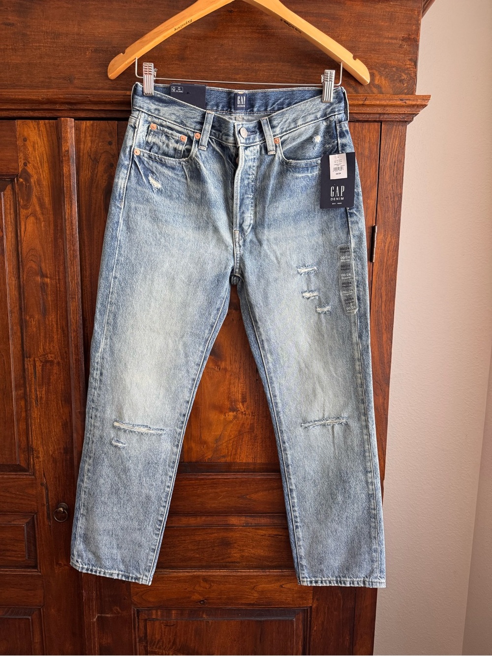 Gap Boyfriend Mid Rise Straight Leg Jeans New 24R